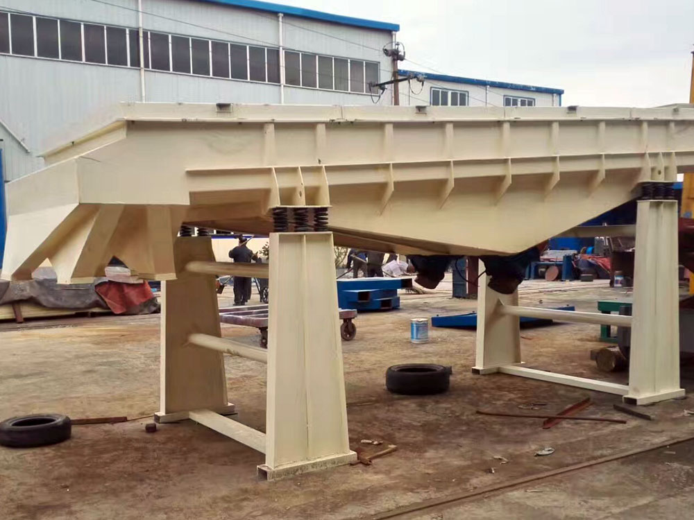 直線振動篩磨損需要注意到的事項